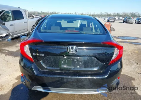 2019 Honda Civic Lx z USA, uszkodzony, nr VIN 2HGFC2F6XKH515449